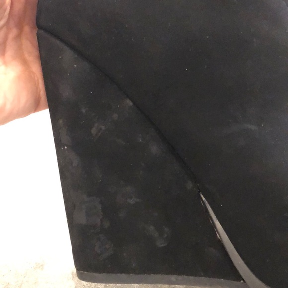Black velvety wedge booties - Picture 5 of 5